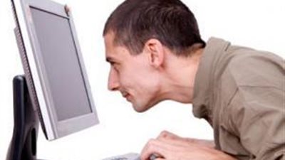 مشاهدة الأفلام الإباحية تقلص حجم المخ وتسبب الخرس والعمى