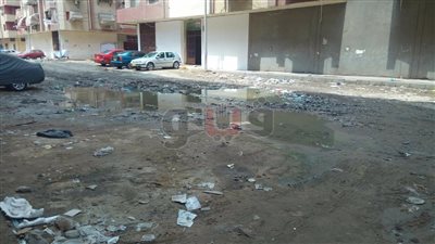 مياه الصرف والقمامة تحاصر منطقة بروتكس في بورسعيد (صور)