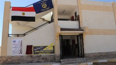 استياء بين أولياء أمور طلاب «أسوان الجديدة للغات» لعدم بدء الدراسة