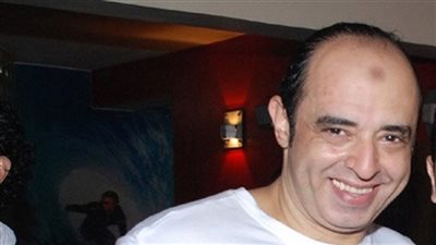 6 معلومات عن مخرج «تسلم الأيادي» أحمد الفيشاوي