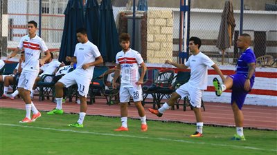 تدريبات خفيفة للاعبي الزمالك الأساسيين