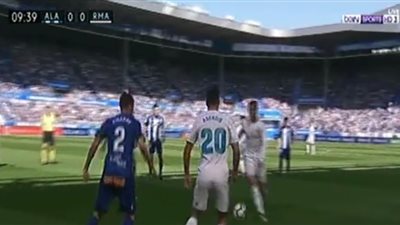 بالفيديو.. «ريـال مدريد» يستعيد ذاكرة الفوز أمام ديبورتيفو ألافيس 1/2