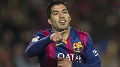 بالفيديو.. «سواريز» يتقدم بالهدف الأول لـ«برشلونة» في خيخون