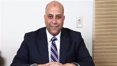 عمرو غلاب يطالب الحكومة بجولات ترويجية لجذب الاستثمارات الأجنبية