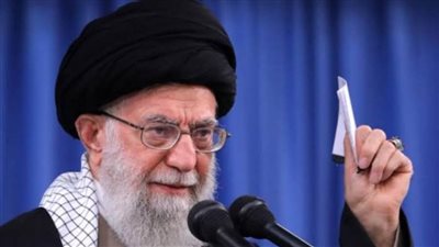 خامنئى يأمر باتخاذ الإجراءات اللازمة بشأن الطائرة المنكوبة