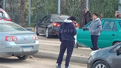 غضب طلاب الصف الثاني الثانوي من صعوبة امتحان اللغة العربية بالإسكندرية | صور