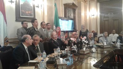الخشت ينظم مؤتمرا صحفيا لاستعراض إنجازات جامعة القاهرة
