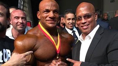 بالصور.. «بيج رامي» يفوز بالمركز الأول في مسابقة «أرنولد كلاسيك»