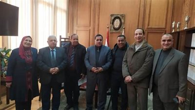 السكة الحديد يوافق على إنشاء محلات تجارية بسور النادي