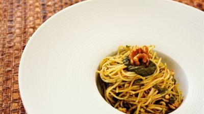 طريقة عمل المكرونة بالأعشاب العطرية من مطبخ الشيف أسامة