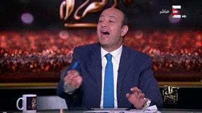 بالفيديو.. نقيب الزبالين يداعب عمرو أديب: عقابا ليك مش هشيل زبالتك