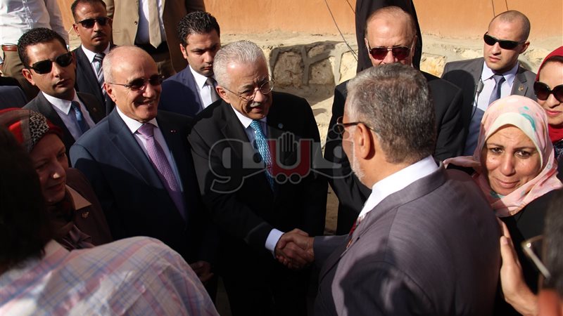  وزير التربية والتعليم