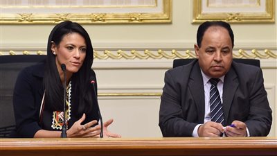 تفاصيل تحصيل الضريبة العقارية للفنادق.. وزيرة السياحة: تحديد القيمة طبقا للتكلفة الاستثمارية ودرجة نجومية المنشآت.. وغرفة شركات السياحة واتحادها يحددان القيمة مستقبلا