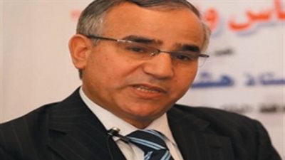 حمدي عزام: «قناة السويس» و«السياحة» وراء ارتفاع الاحتياطي