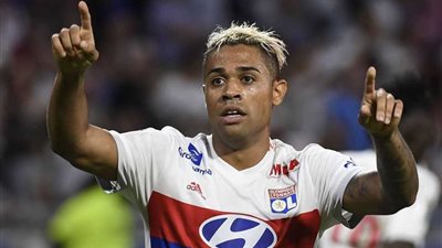 رسميا.. ريـال مدريد يعلن ضم لاعب ليون الفرنسي