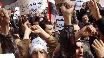 بدء توافد أنصار 