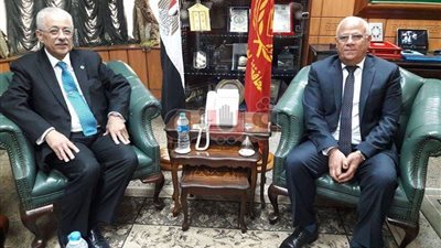 محافظ بورسعيد يستقبل وزير التربية والتعليم