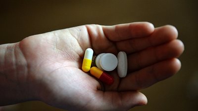 تحذير من استخدام عقار لعلاج السرطان يباع عبر شبكة الإنترنت