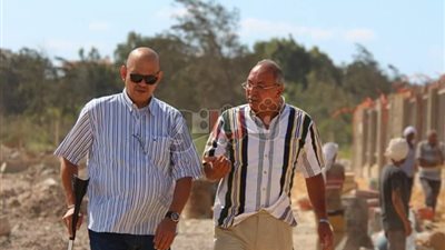 مشالي ومنير يتفقدان أعمال الإنشاءات بفرع الاتحاد السكندري الجديد