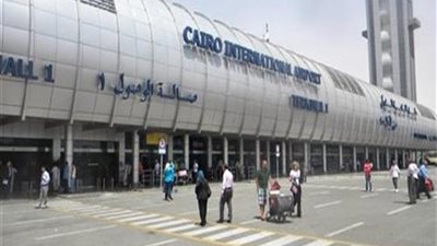 إلغاء إقلاع رحلة للسعودية.. وتأخر 3 طائرات بمطار القاهرة