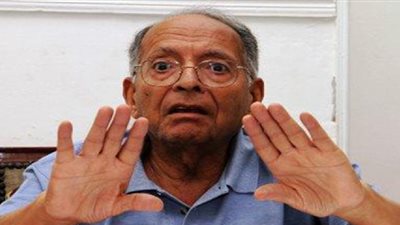 رفعت السعيد: الحكومة تتلاعب بالشعب بإعلان المحظورة تنظيما إرهابيا