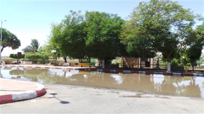 إغلاق طريق كورنيش النيل بسبب كسر مفاجئ لخط مياه لليوم الثاني