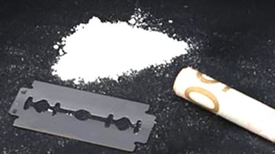 ضبط محاولة لتهريب ١٠٠ جم هيروين داخل ٦ أقلام