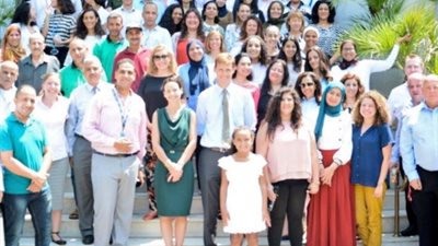 كاسن يودع سفارة بريطانيا في القاهرة.. والنشطاء: «هتقطع بينا» (صور)