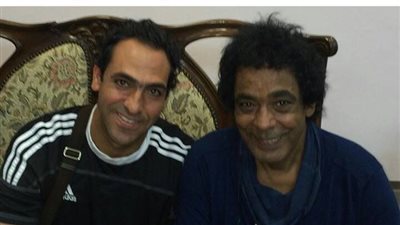 أمير عبد الحميد ينشر صور تجمعه بـ«الكينج» على «إنستجرام»