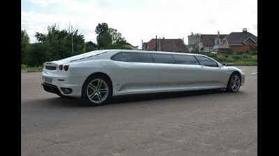 بالصور.. «بيجو» تطرح سيارة «فيراري ليموزين»!