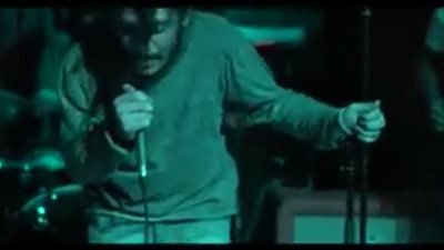 بالفيديو.. محمد سرور يبهر جمهوره بكليب «إذا الشمس غرقت»