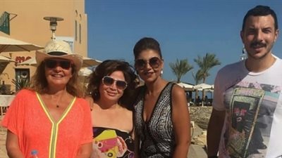 إلهام شاهين: «مهرجان الجونة أحلى أجواء ممكن تعيشها»