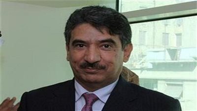 سفير الكويت السابق لدى مصر يقدم أوراق اعتماده للرئيس العراقي