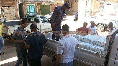 بالصور.. بيع 80 طن سكر بـ 4.75 للكيلو في القرى الفقيرة بكفر الشيخ