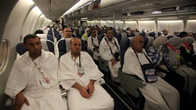 وصول أول رحلة تنقل حجاج فلسطين إلى مطار القاهرة