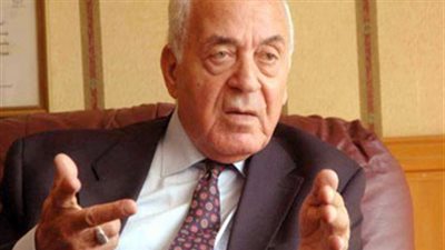 حجازى: القرض مرفوض إذا كان بهدف سد عجز الموازنة