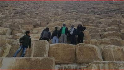 البعثة الإدارية لزيسكو تزور الأهرامات