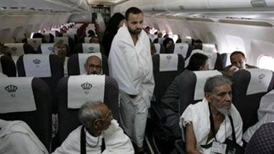 «مصر للطيران»: بدء العد التنازلي لانتهاء الجسر الجوي لنقل الحجاج.. وصول 58 ألف حاج على متن 240 رحلة جوية من جدة والمدينة المنورة.. والخميس المقبل ختام موسم الحج