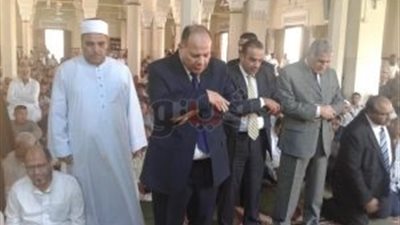 محافظ الفيوم لمواطن: جرب تدخل مكتبي وشوف مين يقدر يمنعك