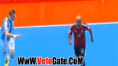 بالفيديو.. حارس الأرجنتين يحرم مصر من هدف مؤكد