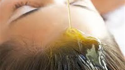 طريقة تجهيز حمام زيت الزيتون وجوز الهند لشعر حريري