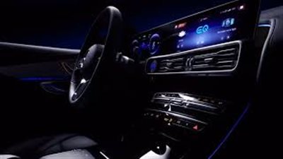 سيارة مرسيدس تسير مسافة 500 كم بشحنة كهربائية واحدة (فيديو)