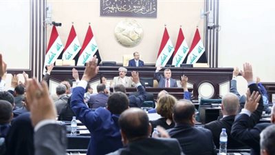 البرلمان العراقي يلزم العبادي بإعادة نشر قوات الجيش في كركوك