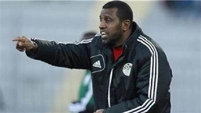 ربيع ياسين ينسق مواعيد معسكرات منتخب الشباب مع 