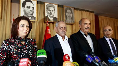 5 أسباب وراء فوز رباعية الحوار التونسي بجائزة نوبل للسلام.. تقريب الرؤى بين الحزب الحاكم والليبراليين.. رعاية حوار بين الإسلاميين والعلمانيين..تحديد خارطة طريق.. تجاوز الحرب الأهلية وتحقيق الديمقراطية