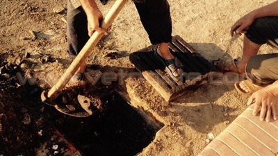 بالصور.. رأس البر تستعد لموسم المطر بتطهير البلاعات