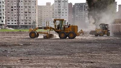 نقل موقف سيارات الأجرة من أسفل الكوبري العلوي إلى خلف مدرسة الزراعة بالفيوم