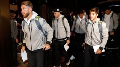 بعثة ريـال مدريد تصل ألمانيا لملاقاة دورتموند بدوري الأبطال