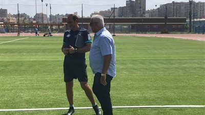 سموحة: نتيجة مواجهة «بيراميدز» لن تؤثر على استقرار جهاز على ماهر