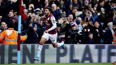 بمشاركة المحمدي وتريزيجيه.. مانشستر سيتي يسحق أستون فيلا 6 / 1 بالدوري الإنجليزي